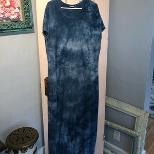 LuLaRoe Maria Blue Tie Dye Maxi